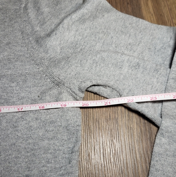 Jones New York Grey & Black Wool Blend Sweater Size XL - Picture 4 of 9